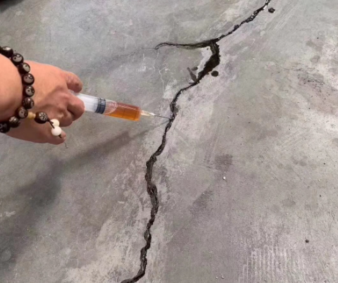 建阳混凝土裂缝修补技术详解​